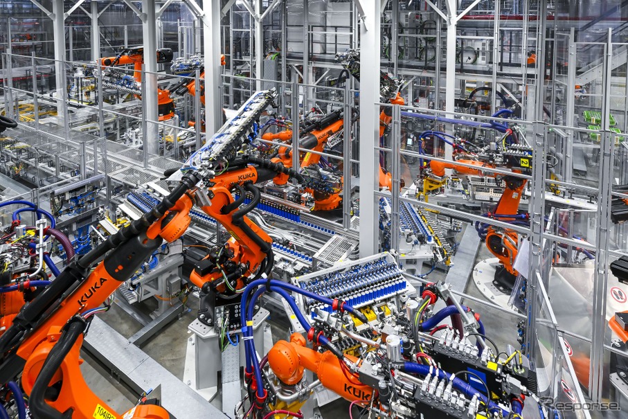 BMWグループが第6世代「BMW eDrive（Gen6）」用高電圧バッテリーの生産を本格化