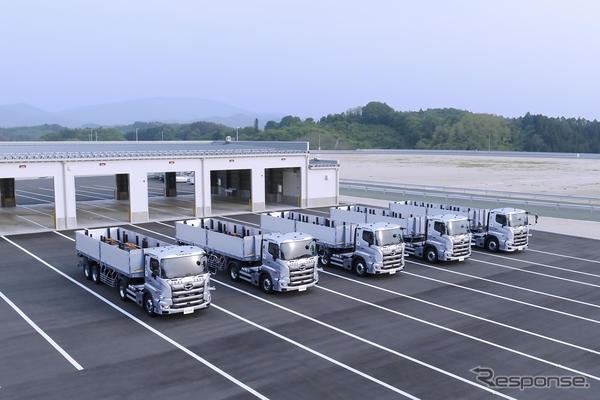 日野プロフィアにレベル4の自動運転技術を搭載した無人自動運転荷重車両