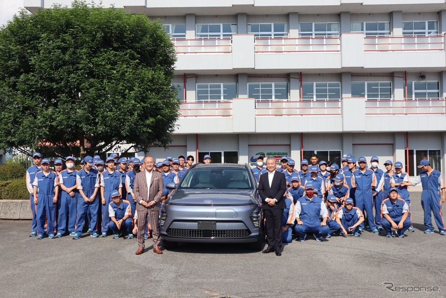ヒョンデがEV『コナ』を群馬自動車大学校に寄贈