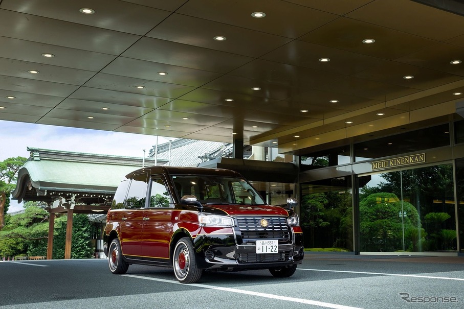 明治記念館とフォレストテラス明治神宮・桃林荘の特別車両。トヨタの『JPN TAXI（ジャパンタクシー）』がベース