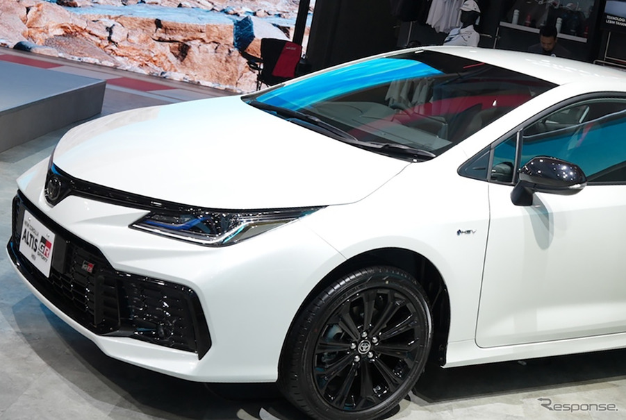 トヨタ『カローラアルティス HEV GRスポーツ』（GIIAS 2025）