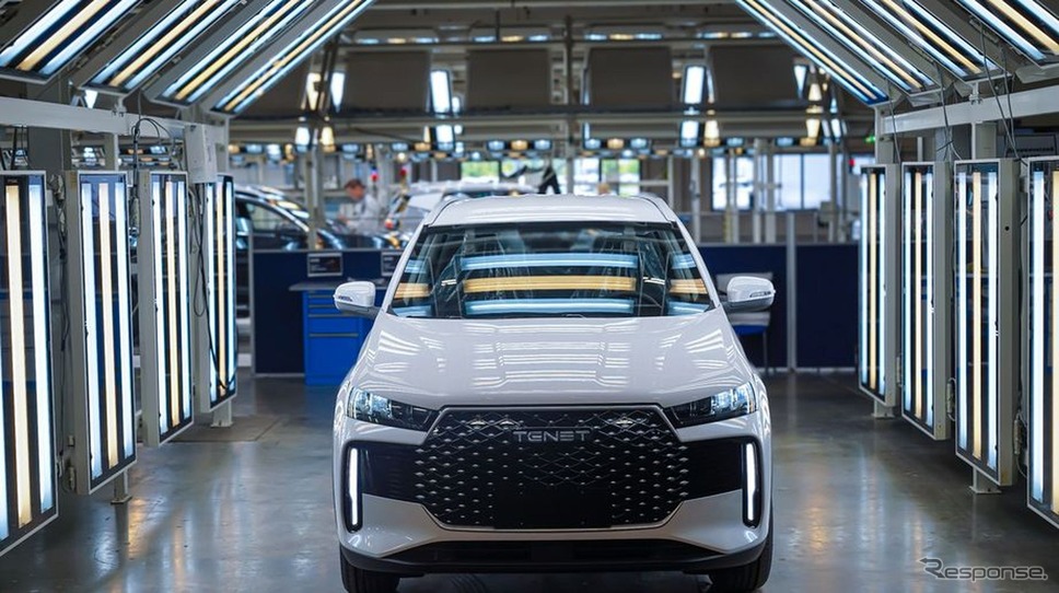 AGRホールディングが、TENETブランドの新型コンパクトSUV『T4』の量産をカルーガ工場で開始