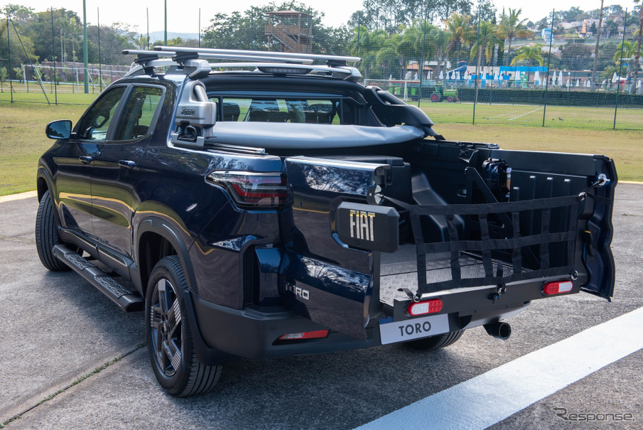 フィアット『トロ』改良新型の純正用品「MOPAR」装着車
