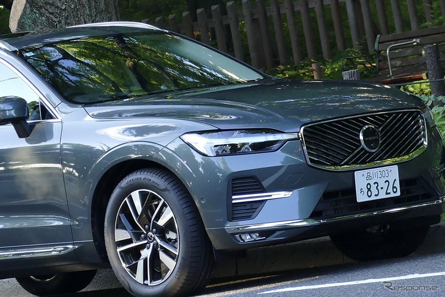 ボルボ XC60 Ultra B5 AWD