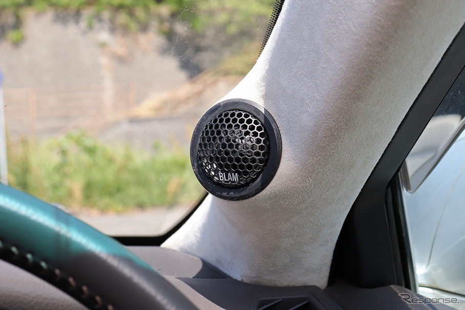 「パワーアンプ内蔵DSP」が搭載されたオーディオカーの一例(製作ショップ:ピットハウスコスギ<香川県>)。