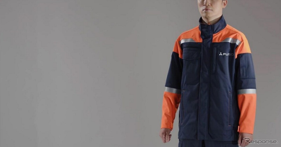 三菱ふそうがミドリ安全・日本ゴアと共同開発したEV整備専用作業服