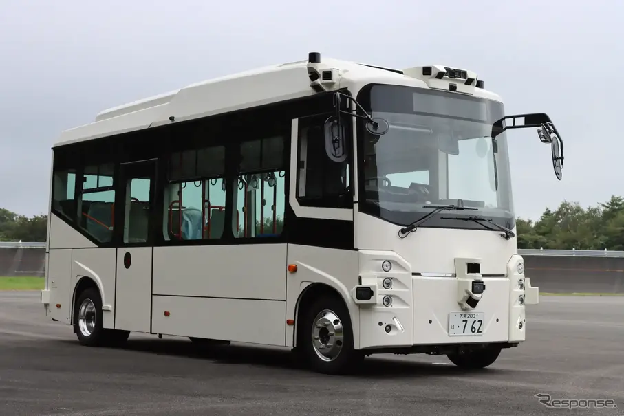 ティアフォーが販売する自動運転EVバス「Minibus 1.0」