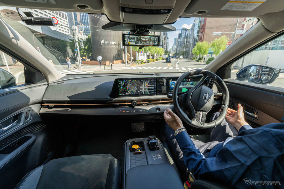 AI技術を搭載した次世代プロパイロットで、東京銀座の一般道路を手離し運転する日産アリア
