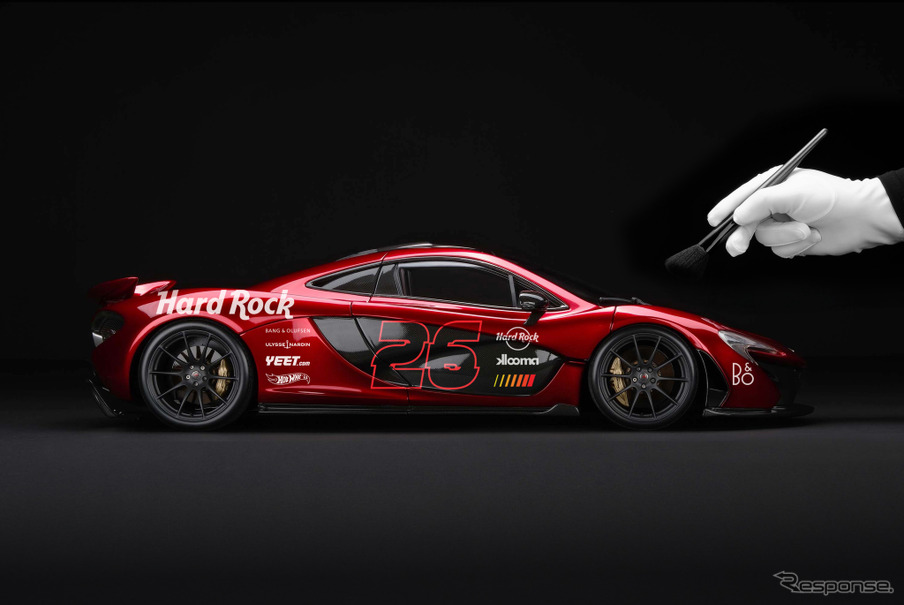 マクラーレンP1の「Gumball 3000」参戦車両のモデルカー