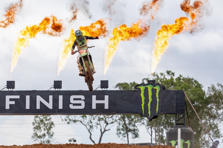 ロマン・フェーブル選手がモトクロス世界選手権（MXGP）のMXGPクラスでシリーズチャンピオンを獲得
