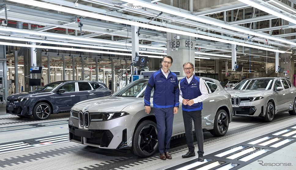 ハンガリーのデブレツェン工場で新型BMW『iX3』の量産を10月末に開始