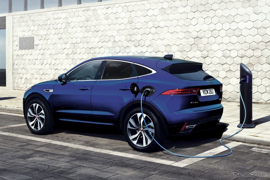ジャガー E-PACE PHEV