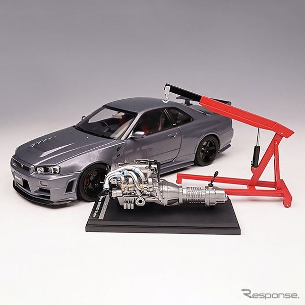 日産『スカイラインGT-R』（BNR34）の1/18スケールミニカー