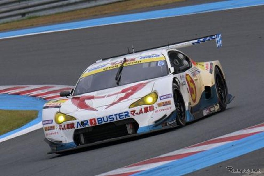 優勝した「マッハ車検 エアバスター MC86 マッハ号」