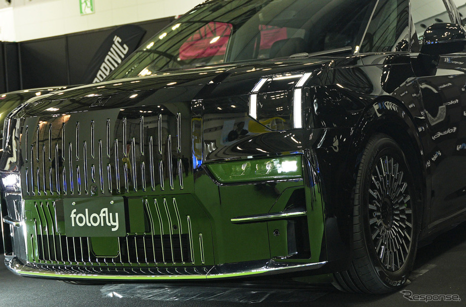 ZEEKR 009(ジャパンモビリティショー2025)