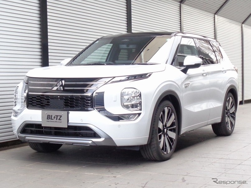 ブリッツ DAMPER ZZ-R アウトランダーPHEV装着例(基準車高:フロント 31mmダウン / リア 53mmダウン)