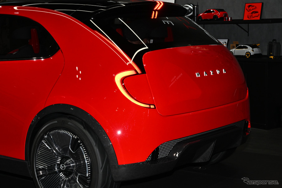 MAZDA VISION X-COMPACT（ジャパンモビリティショー2025）