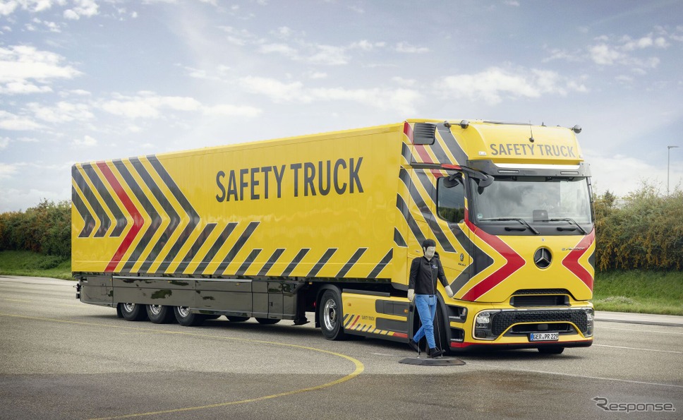 メルセデスベンツのトラックとバス向け最新安全装備