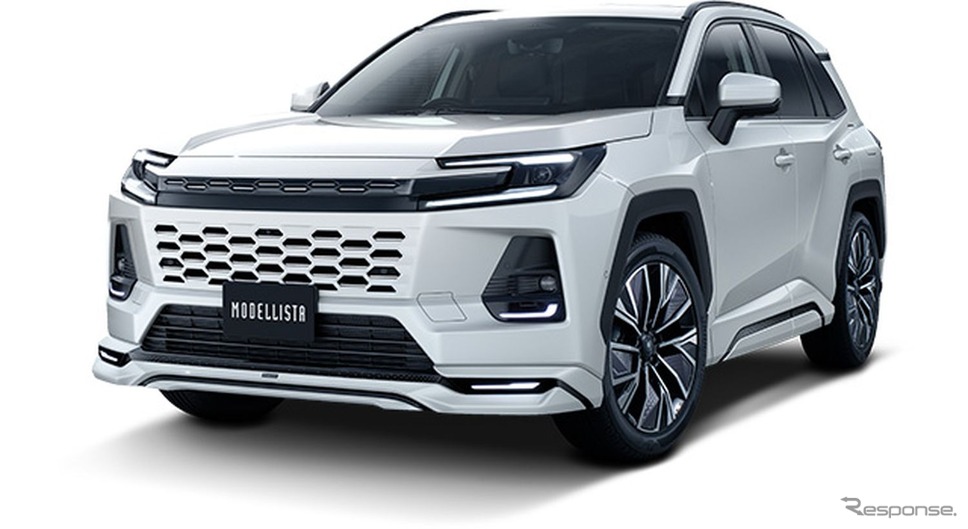 新型トヨタRAV4のZグレード向けモデリスタパーツ装着車