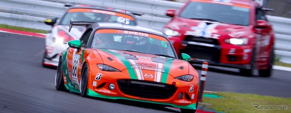 スーパー耐久ST5Rクラスを制した村上モータースMAZDAロードスターに提供、