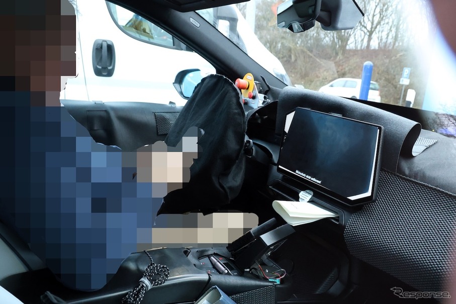 BMW iX1 改良新型のプロトタイプ