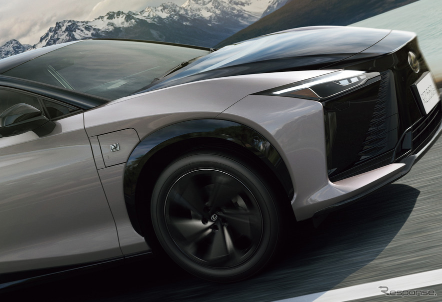 レクサス RZ550e F SPORT