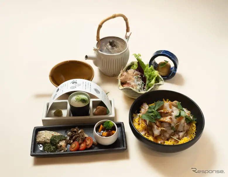 優勝 茨城県代表 常磐道 友部SA(上り線)「夢の茨城旅行~お守りはmikittyのサイン~THANK YOU SO MUCH cholo」