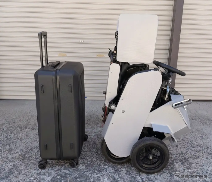 折り畳み式超小型電気自動車「Jo-Car(ジョーカー)」の最新バージョンVer.0.4