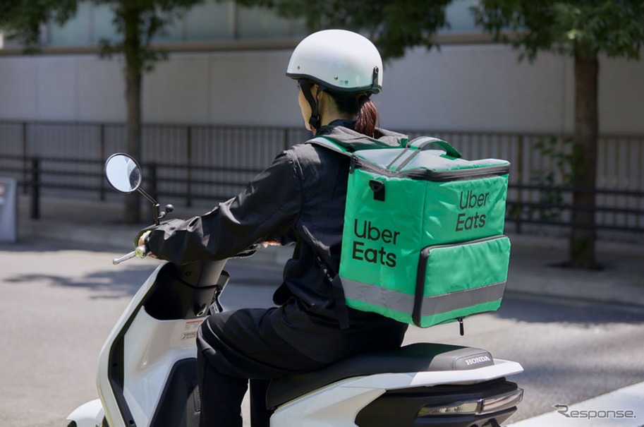 Uber Eatsの二輪配達パートナー
