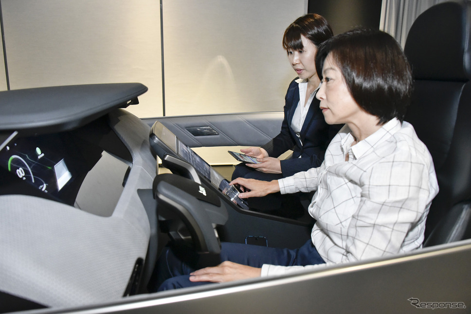 今回のデモを説明してくれたのは自動車機器開発センター 古本友紀氏