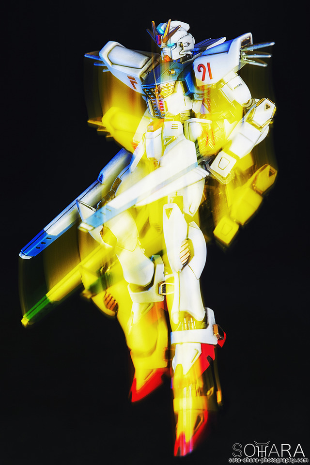 小原さんの好きなガンプラ(C)創通・サンライズ  撮影：小原聡太