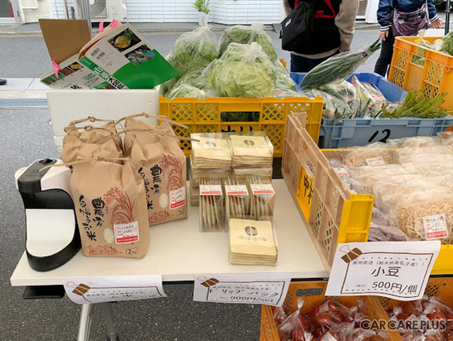 「第一弾 まなご出張マルシェ」の様子
