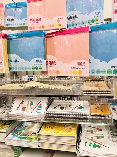 画用紙、スケッチブック売り場